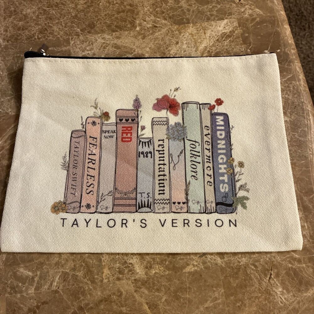 Taylor Swift Taylor’s Version Make-Up Bag with Zip Closure Size 9.5" X 7" - Picture 3 of 4